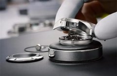 理查德米勒机械腕表计时故障？专属解决之道，确保精准计时